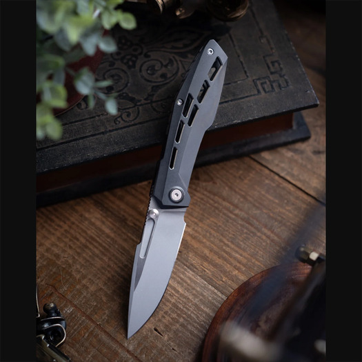 Coltello pieghevole Null Knives Raiden R2: Aero - Black PVD / Dark Stonewash