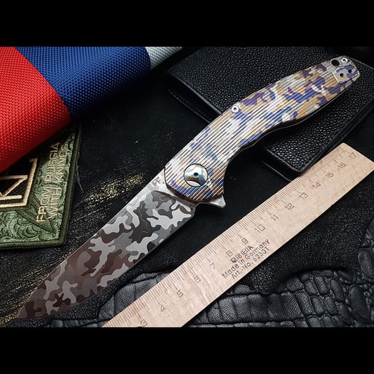 Custom Knife Factory S.S.E. Customized - CAMO1 összecsukható kés